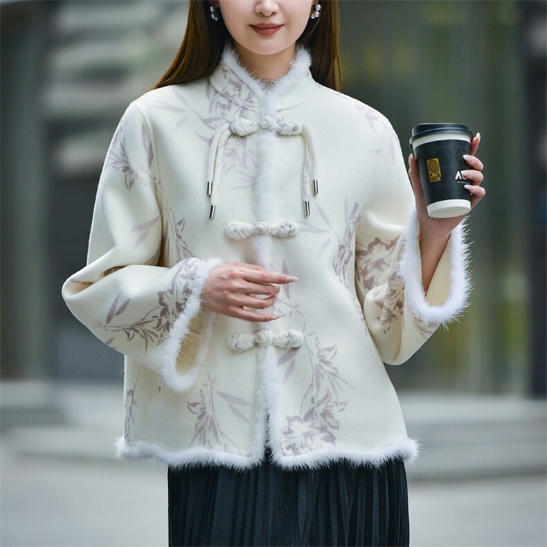 2024秋冬季新款女装盘扣大衣毛呢外套女短款,女装双面呢大衣,亿美羊绒