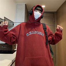酒红色