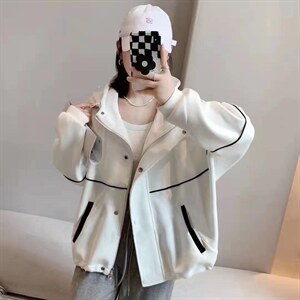 春款棒球服外套,其它,依纤