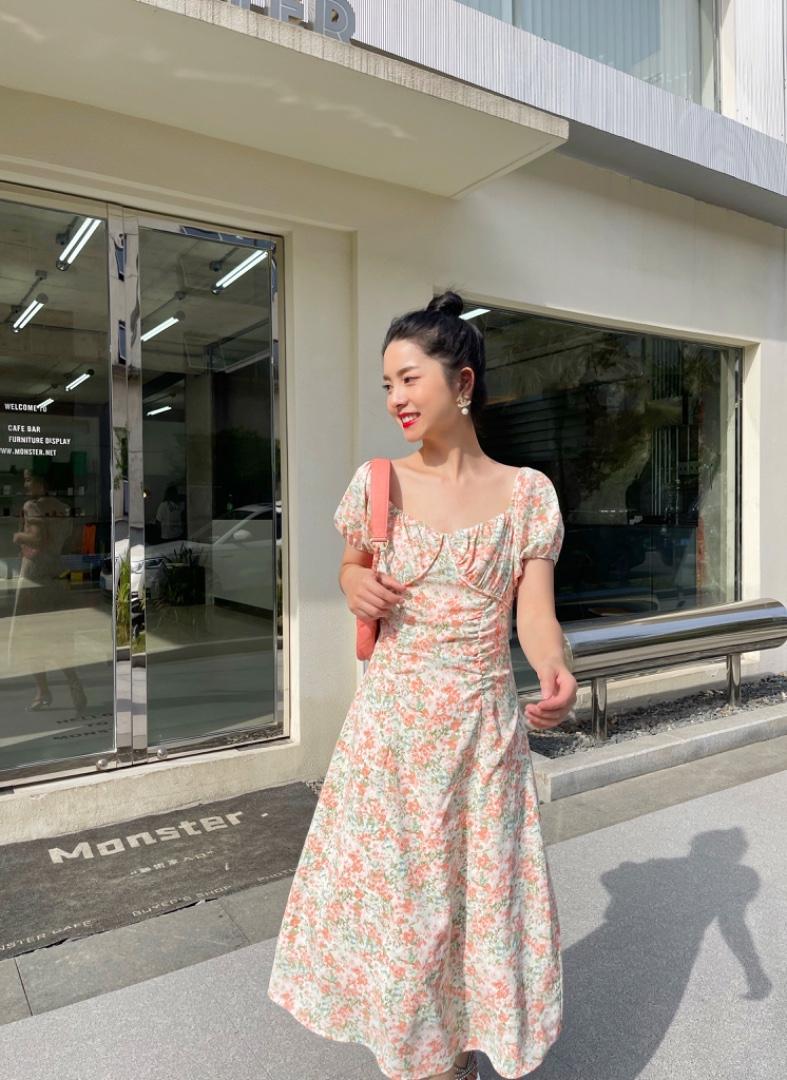 【现货】韩罩杯碎花连衣裙,女装连衣裙,欧尼蒂