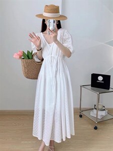 夏季新款初恋气质V领洋气抽绳设计连衣裙,女装连衣裙,L·H·X