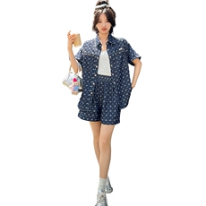 深蓝色牛仔印花套装女小个子2025夏季新款时尚炸街衬衫短裤两件套，女装套装/套裙，凯芙莉服饰