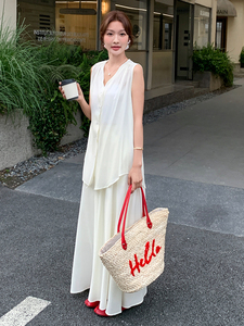 高级感御姐气质v领马甲半身裙两件套女2025夏季新款法式收腰显瘦图片