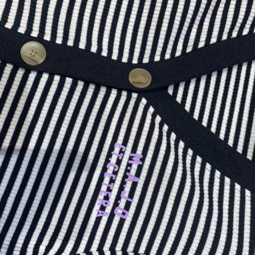 夏季新款黑白条纹字母四扣开衫，女装，OF