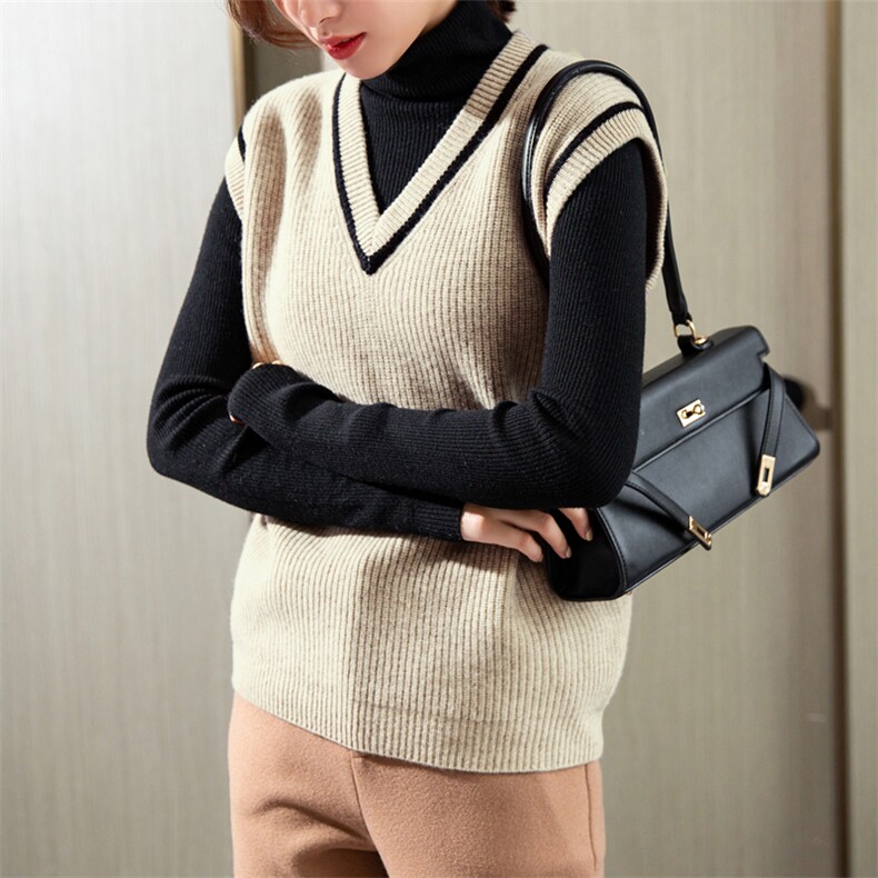 新款女士包芯纱黑边花纹马甲保暖时尚简约V领无袖针织背心外套，女装马甲，千御纺羊绒