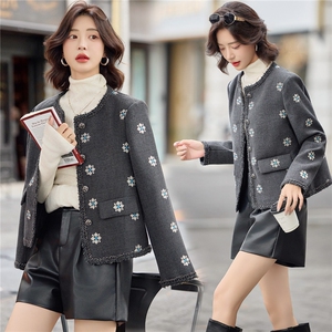 小香风花朵刺绣短外套女2025秋季新款高级感气质百搭圆领西装上衣图片