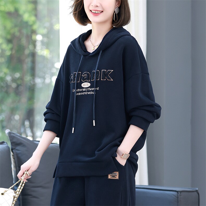 连帽女士卫衣2025年新款洋气减龄大码宽松休闲中年妈妈早春装上衣,女装卫衣/绒衫,丽影随形