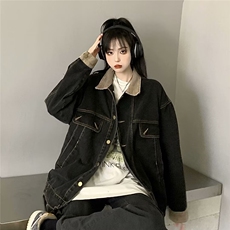 黑色