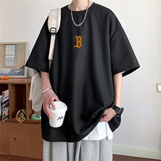 黑色