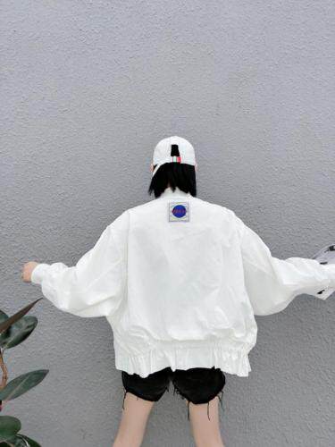 下摆抽皱夹克防晒，女装，玩美