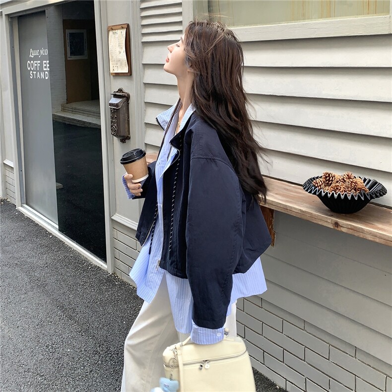假两件条纹拼接藏青色外套女春秋2025新款小个子上衣流行爆款超火,女装短外套,2C239