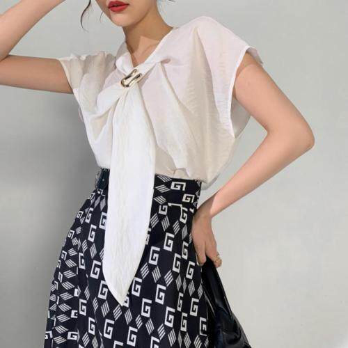 现货夏装天丝金属扣上衣，女装，M&VC