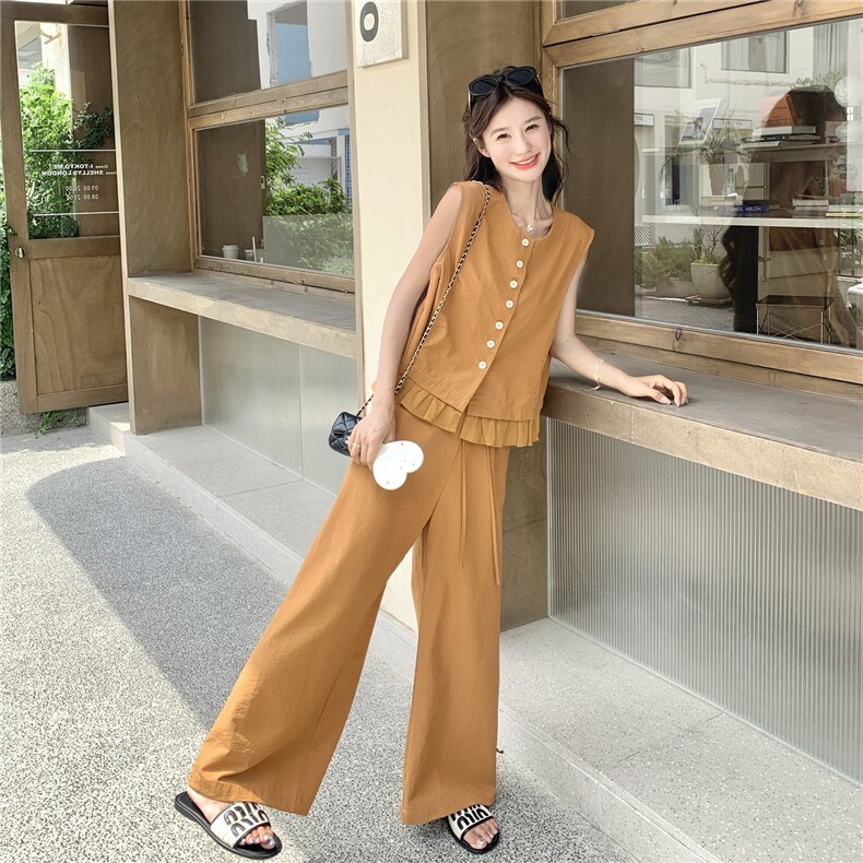 多巴胺洋气减龄马甲阔腿裤套装女2025夏新款小个子休闲减龄两件套图片
