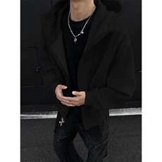 黑色