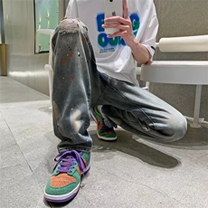 蓝色