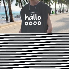 深灰色
