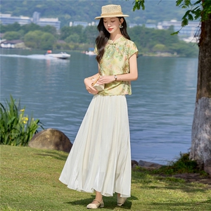 高级感新中式立领短袖女2026夏季新款改良旗袍领收腰套裙图片