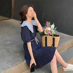 宽松休闲娃娃领雪纺连衣裙女夏2025新款可盐可甜学院风黑色百褶裙图片
