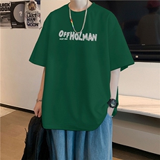 墨绿色