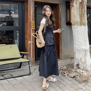 韩版休闲短袖黑色连衣裙套装女夏季2025新款宽松减龄吊带裙两件套图片
