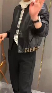 2021秋季新款棒球领黑色皮夹克短款外套潮女装图片