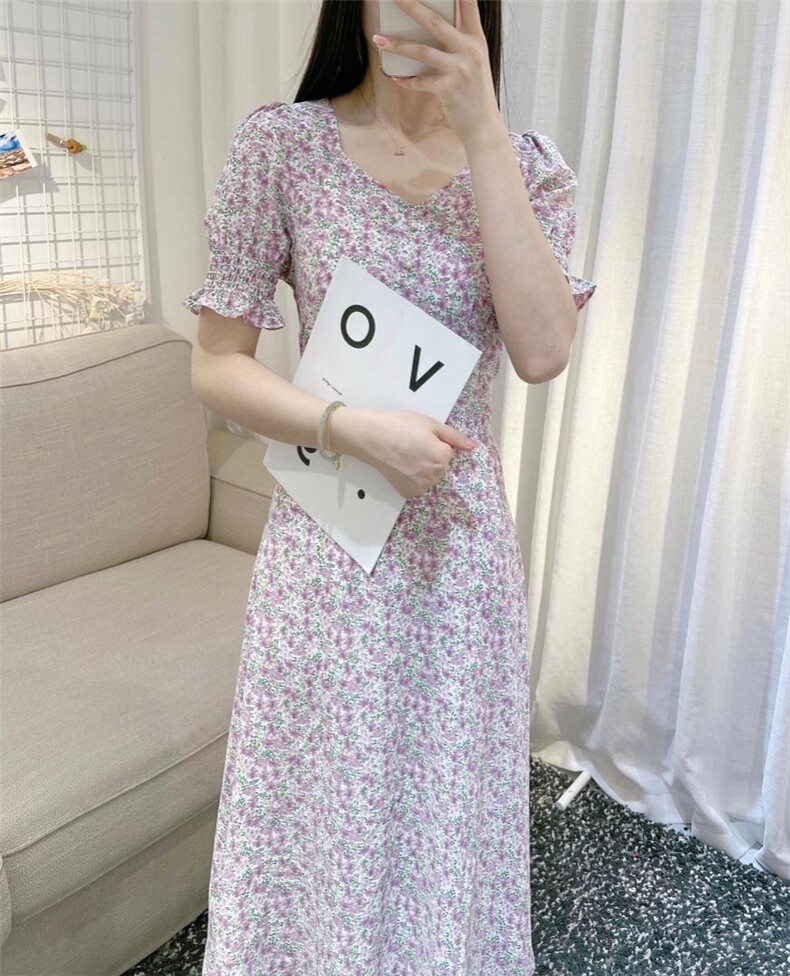 DINOBIENS【现货】韩版方领碎花连衣裙长裙，女装连衣裙，迪诺比亚