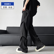 黑色普通裤长