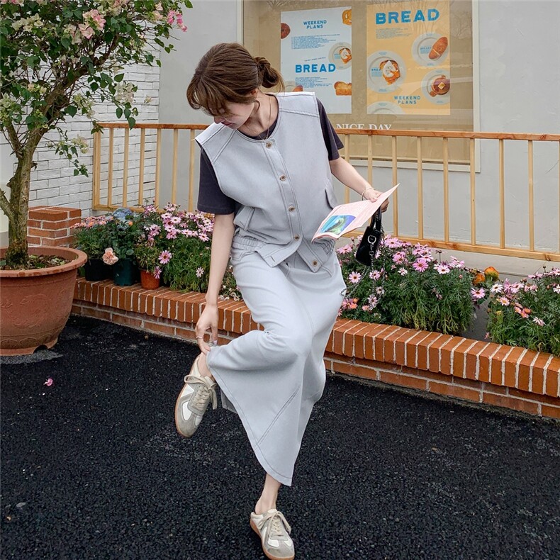 美式复古风穿搭浅蓝色马甲T恤配牛仔裙女夏2025年超火长裙三件套,女装套装/套裙,2D078