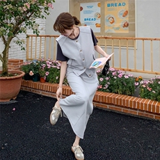 美式复古风穿搭浅蓝色马甲T恤配牛仔裙女夏2025年超火长裙三件套，女装套装/套裙，2D078