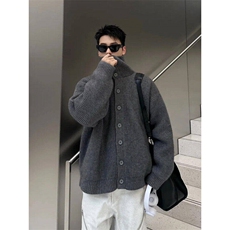 灰色