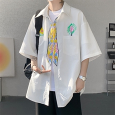 白色