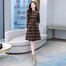 2021冬季拉毛针织呢连衣裙，女装连衣裙，金典明美