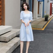 花边方领格纹泡泡袖连衣裙，女装连衣裙，韩蔻秀