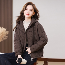 2025年冬装新款时尚休闲连帽棉衣外套，女装棉衣/棉服，雪樱依海