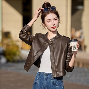 2026春装新款时尚潮流皮衣小外套机车服女装图片