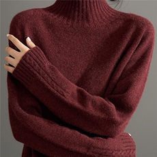 2025年秋季新款高领纯色绞花下开叉针织羊毛衫，女装羊毛衫，唯若美羊绒