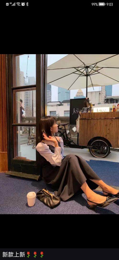 拼接连衣裙，女装连衣裙，时尚秀衣阁