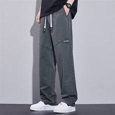灰色