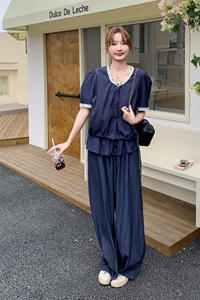 藏青色蕾丝拼接阔腿裤套装女夏2025新款两件套俏皮活泼韩版高级感图片