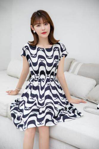 （现货）连衣裙，女装连衣裙，伊娜蕾尔