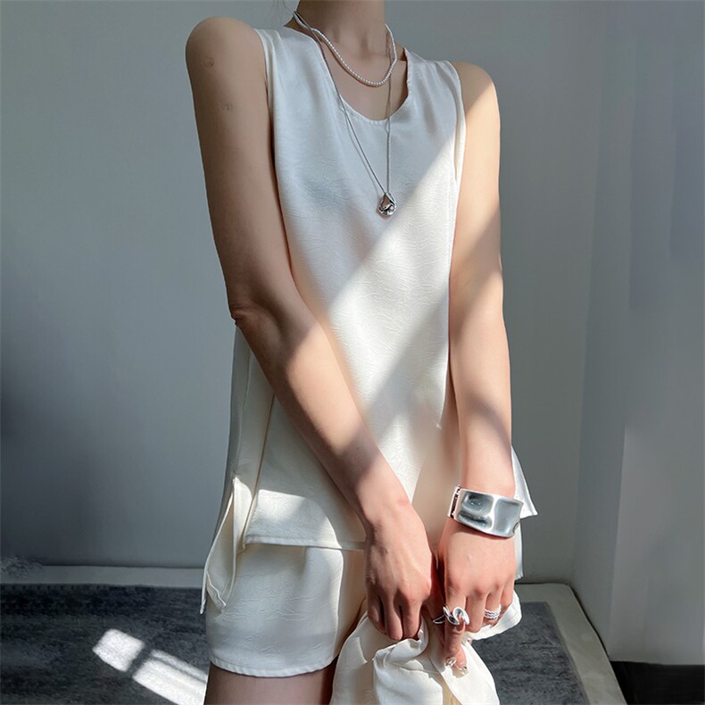 2025年夏季单件套头纯色套头短袖短T，女装背心吊带，蒙绒特