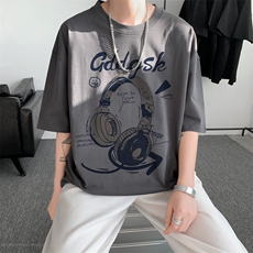 深灰色