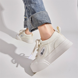 发泡底开口笑小白鞋女2023秋季新款厚底鞋百搭休闲鞋大头丑萌女鞋图片