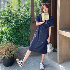 2025夏季新款时髦设计感牛仔连衣裙女复古通勤风短袖单排扣连衣裙，女装连衣裙，1D103