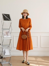 现货春季气质系圆领撞色碎花连衣裙，女装连衣裙，卓儿衣人