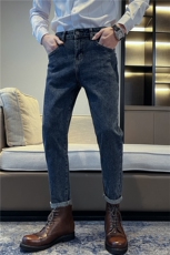 B230时尚青年百搭深蓝色修身小脚牛仔裤男长期备大货款6032P85，男装牛仔裤，电商B230