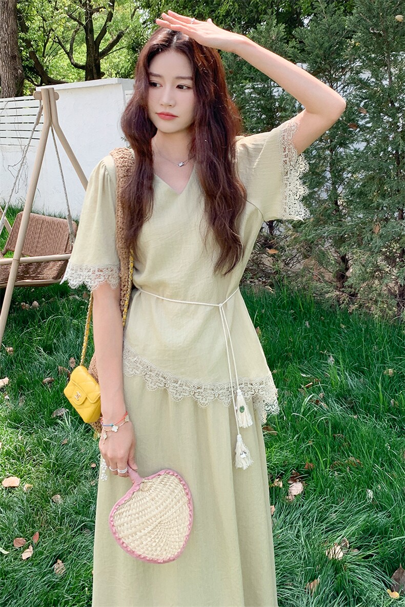 法式蕾丝拼接绿色上衣半身裙套装女夏2025新款两件套大方得体穿搭,女装套装/套裙,2C125