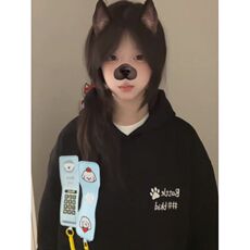 黑色