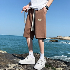 咖啡色