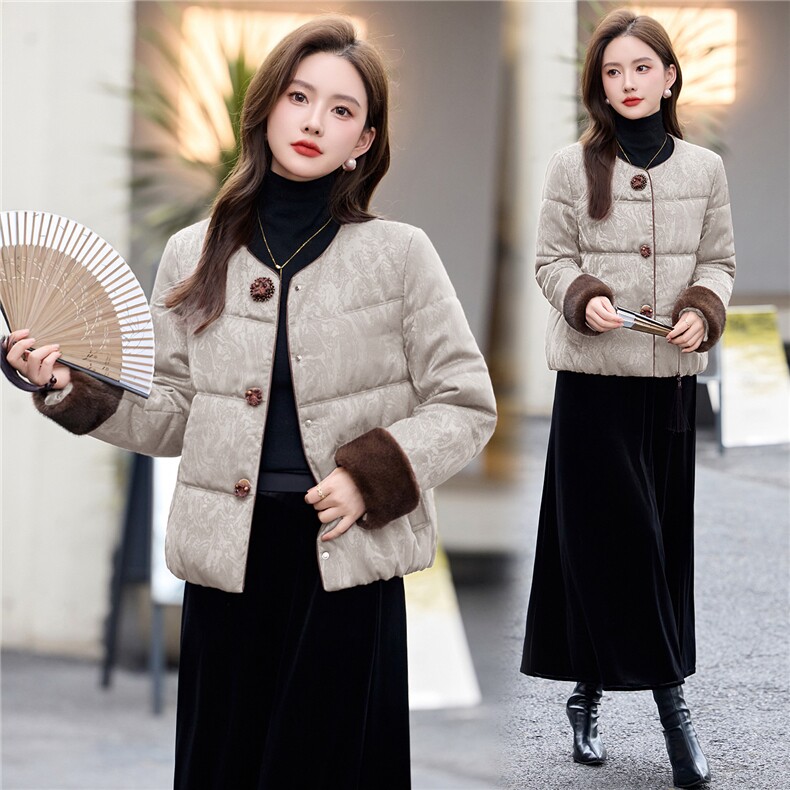 时尚立领棉服女2025冬季新款新中式宽松洋气短款棉衣外套,女装棉衣/棉服,伊航服饰
